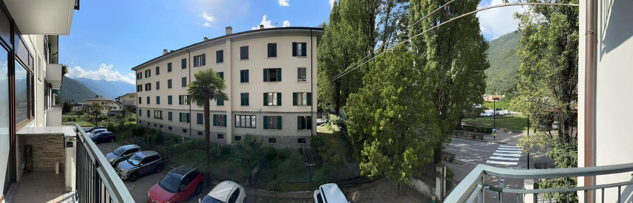 Residenza Basilica Apartment Tirano Bagian luar foto